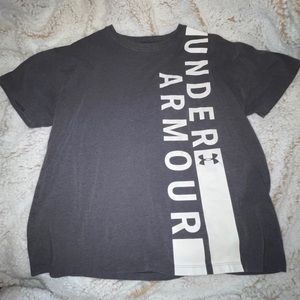 Size Large Under Armor Shirt